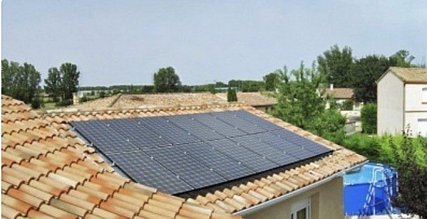 Nettoyage toiture et panneaux photovolta&iuml;ques